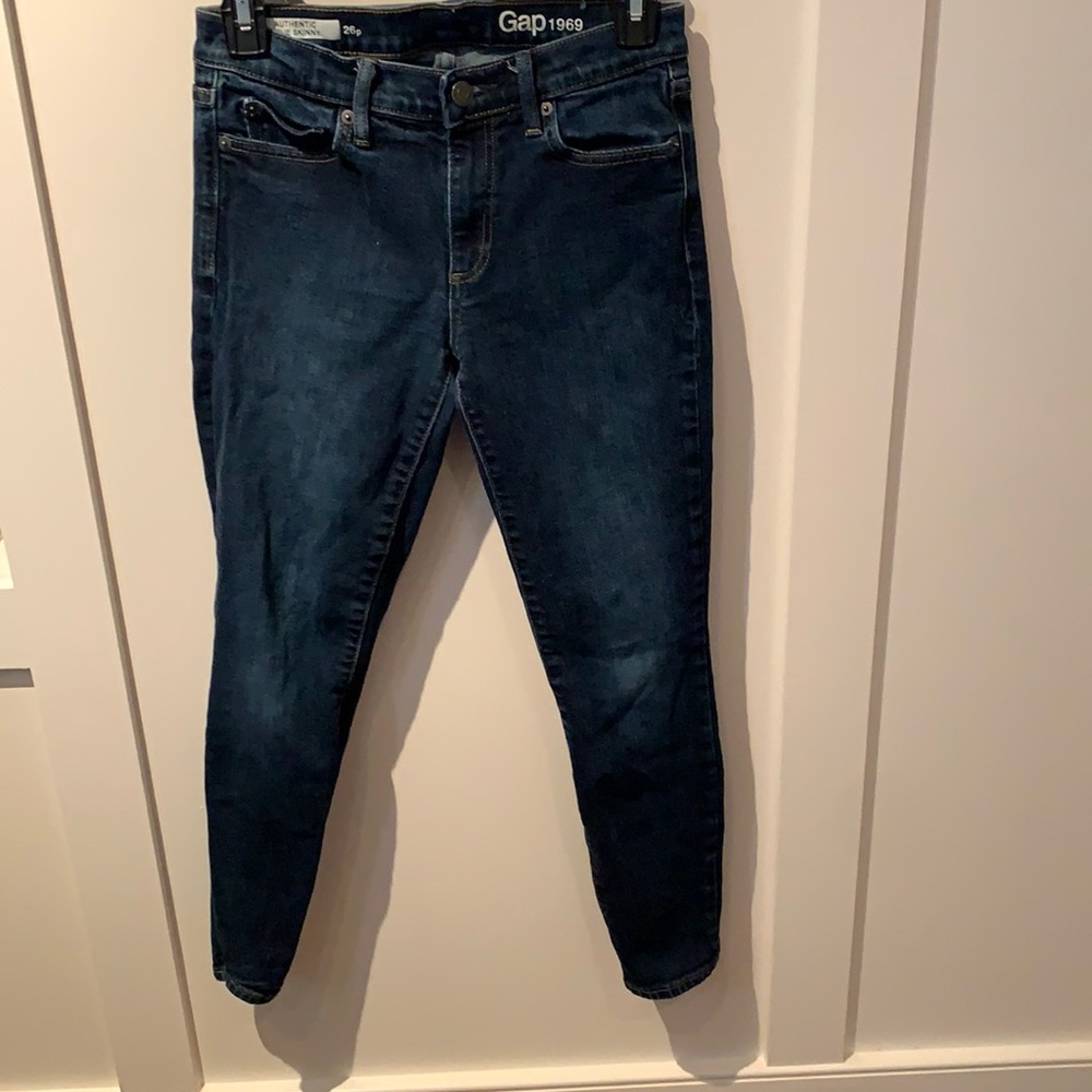 Gap Authentic True Skinny Jeans